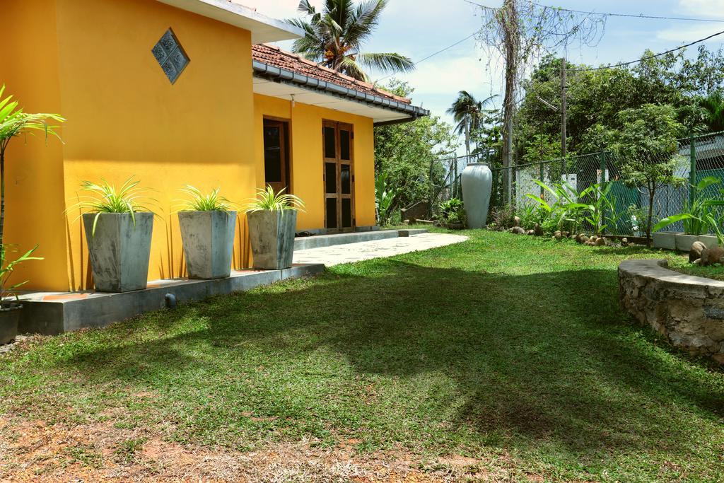 Mitrayu Villa Nugegoda Phòng bức ảnh
