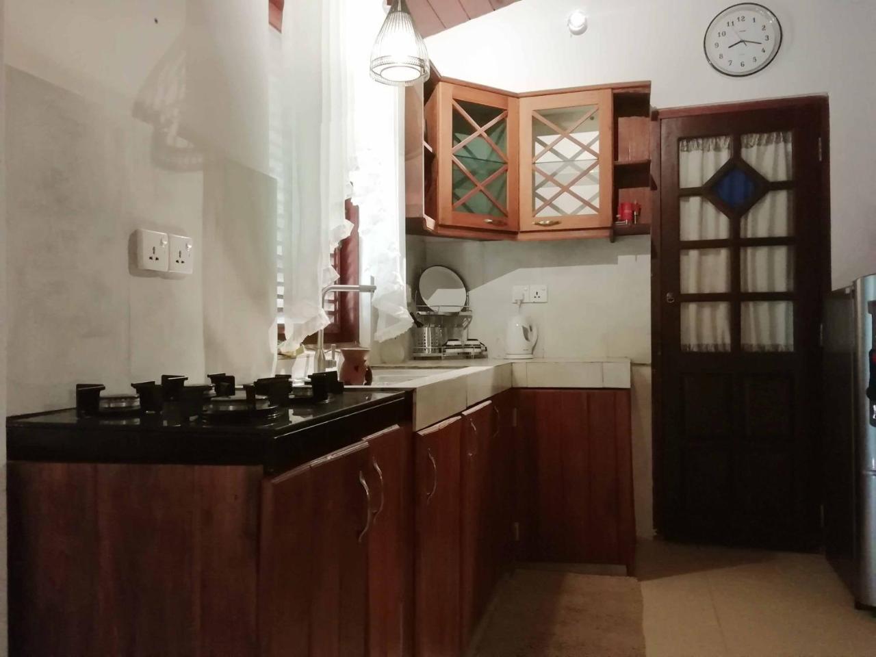 Mitrayu Villa Nugegoda Ngoại thất bức ảnh